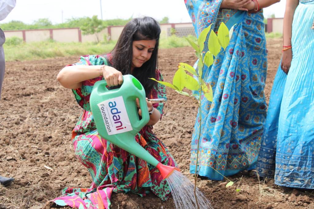 અદાણી ફાઉ.ના ચેરપર્સન ડૉ. પ્રીતિ અદાણીના જન્મદિનની સેવાકાર્યો દ્વારા&nbsp;ઉજવણી