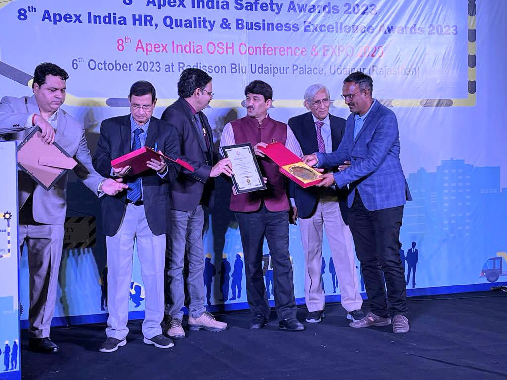 અદાણી પોર્ટ-મુંદ્રાને સુરક્ષામાં શ્રેષ્ઠ કામગીરી બદલ પ્લેટિનમ&nbsp;એવોર્ડ!