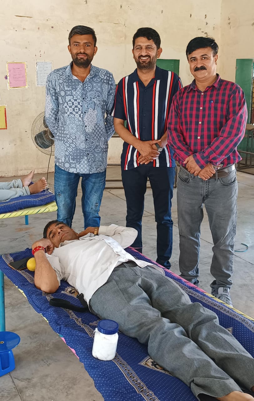 જી.કે. જન. અદાણી હોસ્પિ. ની બ્લડ બેન્કે રક્ત પૂરું પાડ્યું તો બાળ વિભાગે આપી સઘન&nbsp;સારવાર