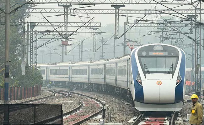 યાત્રી ટ્રેનોના 40 હજાર કોચ વંદે ભારત જેવા અપગ્રેડ&nbsp;કરાશે