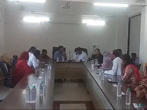 અબડાસા તાલુકા પંચાયત કચેરી ખાતેની સભામાં રામ મંદિર નિર્માણ માટે પીએમ સન્માન ઠરાવ પસાર&nbsp;કરાયો