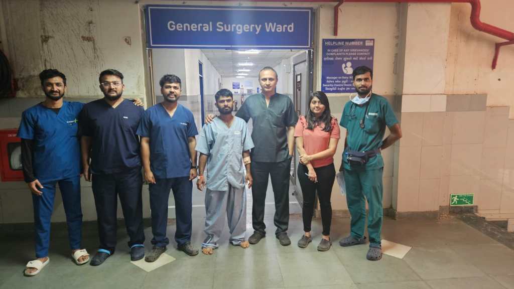 જી. કે. જન. અદાણી હોસ્પિ.ના સર્જરી વિભાગે સફળ સર્જરી કરી યુવાનને બચાવી&nbsp;લીધો