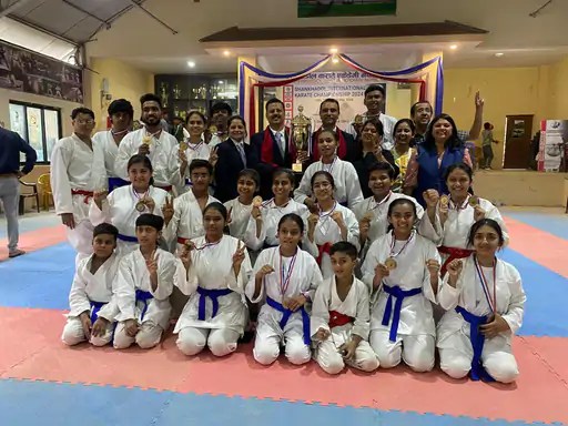 નેપાળમાં યોજાયેલી શંખોડલ ઈન્ટરનેશનલ કરાટે ચેમ્પિયનશિપમાં ગુજરાતના વિદ્યાર્થીઓનો ઉત્કૃષ્ટ&nbsp;દેખાવ
