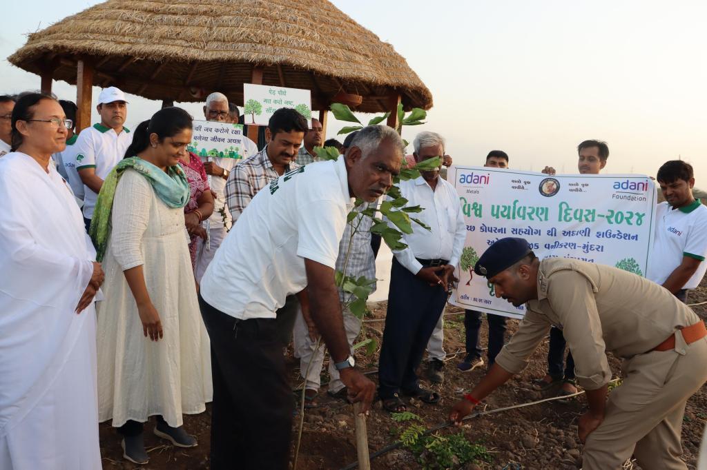 અદાણી ફાઉન્ડેશનનો પ્રકૃતિ રથ ઘરે-ઘરે રોપાઓ&nbsp;પહોંચાડશે