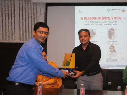 યંગ ઇન્ડિયન્સ રાજકોટ દ્વારા મારવાડી યુનિવર્સિટીના સંયુક્ત ઉપક્રમે વ્યસનના જોખમો અંગે જાગૃતિ કાર્યક્રમ&nbsp;યોજાયો