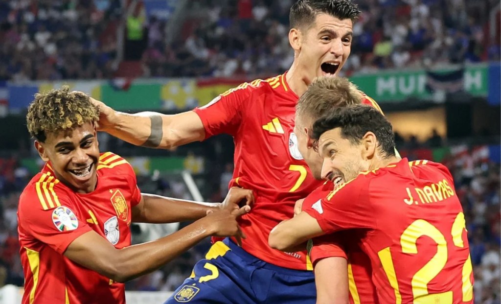 સ્પેન 12 વર્ષ બાદ યુરો કપની ફાઈનલમાં&nbsp;પહોંચ્યું