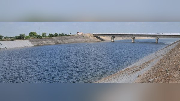 કચ્છની નર્મદા બ્રાન્ચ કેનાલ 20 દિવસ બાદ ફરી જળમગ્ન&nbsp;બનશે