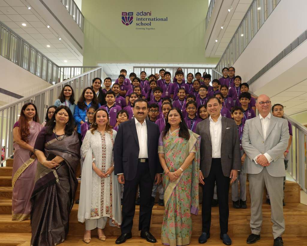 ગૌતમ અદાણીએ વિદ્યાર્થીઓને આપ્યા સફળતાના અમૂલ્ય&nbsp;મંત્રો