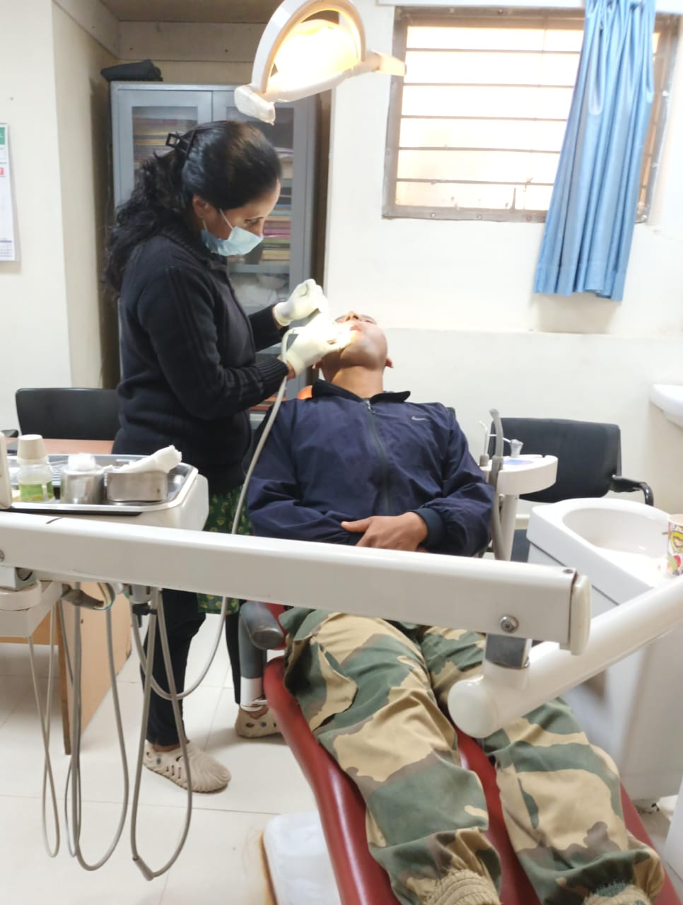 અદાણી સંચાલિત GAIMS જી.કે.જન. હોસ્પિ.ના દંત ચિકિત્સકોએ શિયાળો અને દાંતના દર્દનો સમજાવ્યો&nbsp;સબંધ