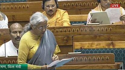 નાણાંમંત્રી સીતારમણે લોકસભામાં રજૂ કર્યું નવું ઇન્કમ ટેક્સ&nbsp;બિલ