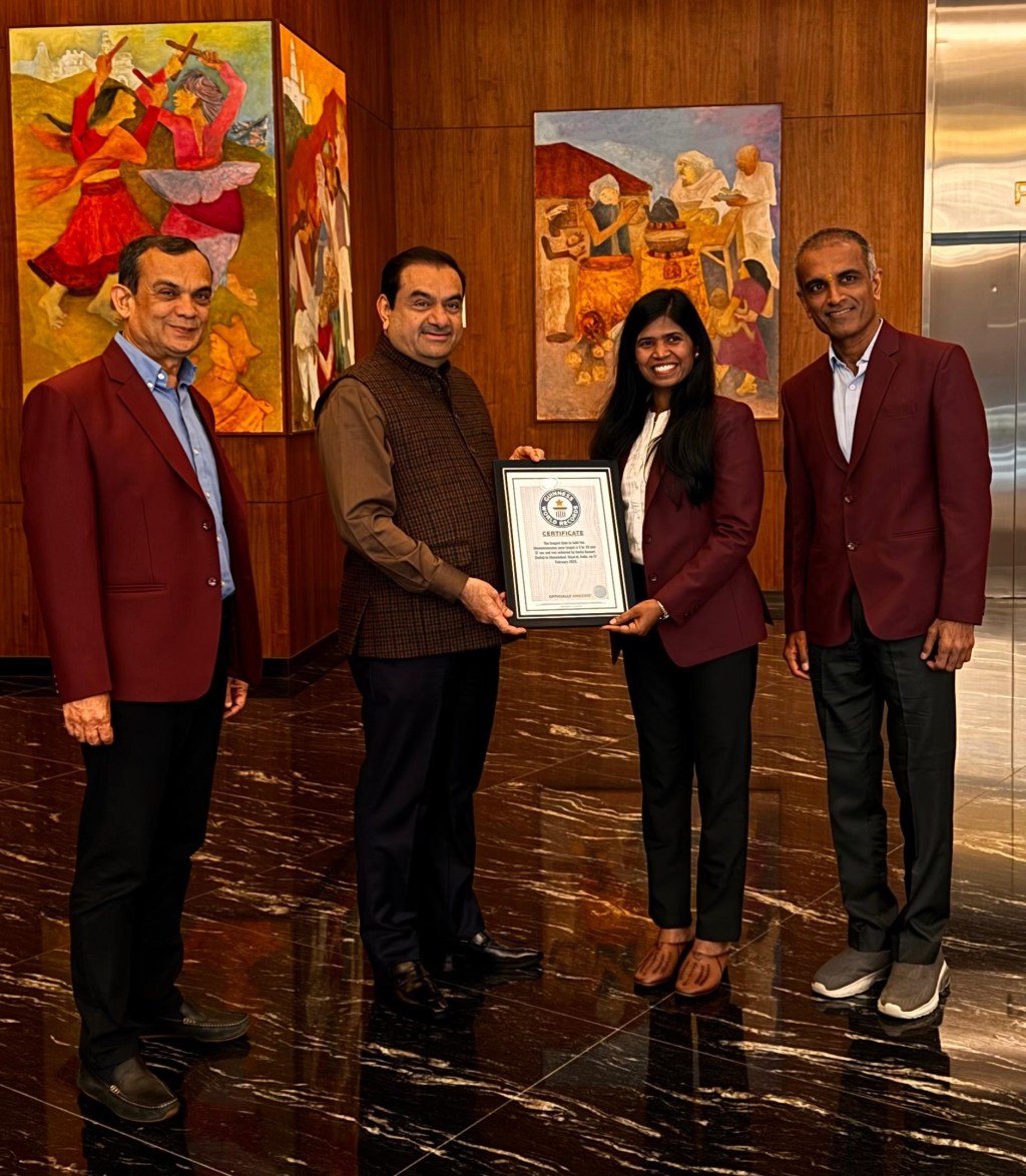 અદાણી યોગ પ્રશિક્ષક સ્મિતાકુમારીનો ચમત્કાર, ગિનિસ વર્લ્ડ રેકોર્ડમાં બે વાર&nbsp;નામ!