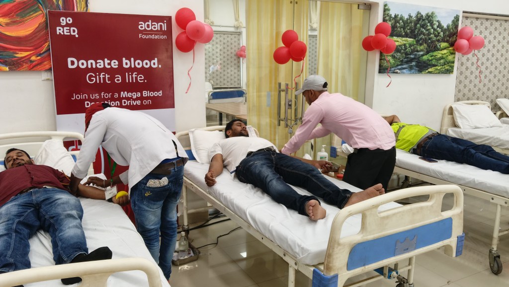 Adani Foundation Honours Shri Gautam Adani’s 63rd Birthday with Record-Breaking 27,661 units of blood&nbsp;collection