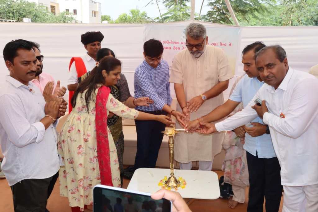 Adani Foundation Dedicates Advanced Mobile Veterinary Clinic to Suvidha Gau Seva&nbsp;Kendra