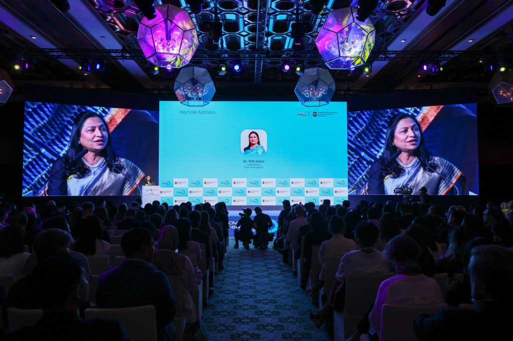 હોંગકોંગમાં AVPN ગ્લોબલ કોન્ફરન્સ 2025માં અદાણી ફાઉન્ડેશનના અધ્યક્ષાનું ચાવીરુપ&nbsp;સંબોધન