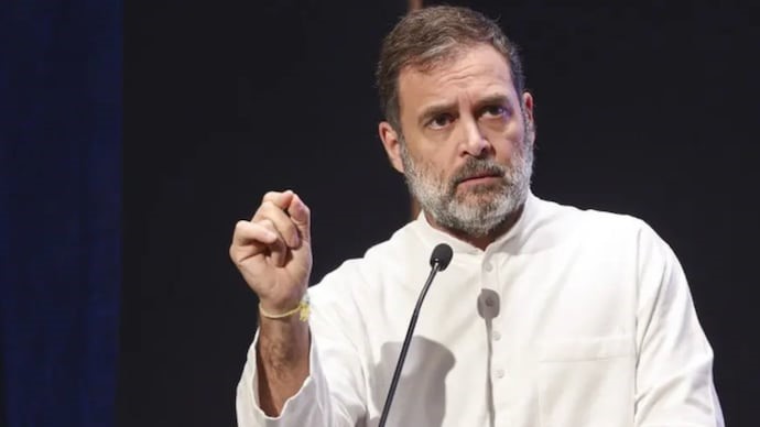 દિલ્હીમાં હવામાન ખરાબ હોવાથી રાહુલ ગાંધીની ગુજરાત મુલાકાત&nbsp;મોકૂફ