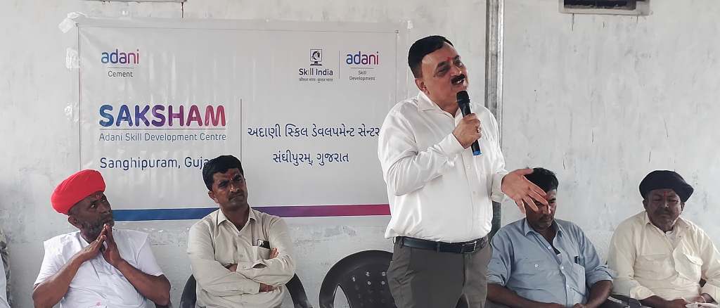 અદાણી ફાઉન્ડેશન અને અદાણી સિમેન્ટ – સાંઘીપુરમ દ્વારા જાડવા ગામે સિલાઈ તાલીમ વર્ગ શરૂ&nbsp;કરાયા