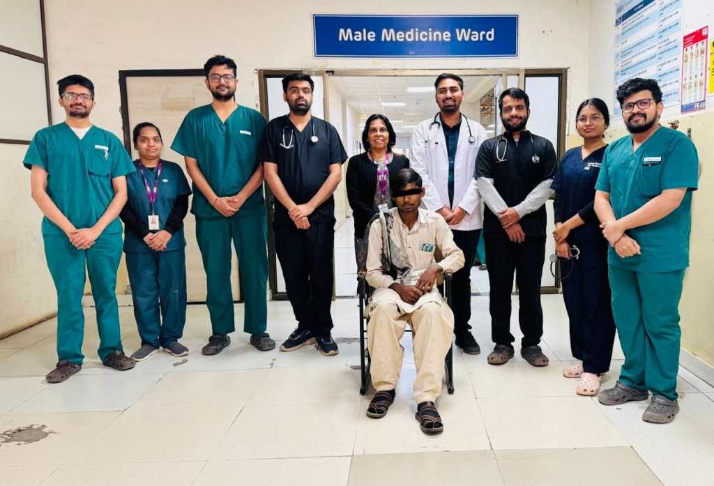 જી.કે.જન હોસ્પિ.ના મેડિસિન અને નેફ્રોલોજિસ્ટ વિભાગે ઝેરી ખાતર પી જનાર યુવાનને બચાવી&nbsp;લેવાયો