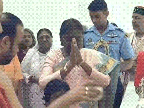 રાષ્ટ્રપતિએ અયોધ્યામાં રામલલ્લાના દર્શન&nbsp;કર્યા