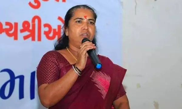 ચૂંટણીમાં વહીવટી તંત્રની મનમાની સામે ગેનીબેનનો હુંકાર