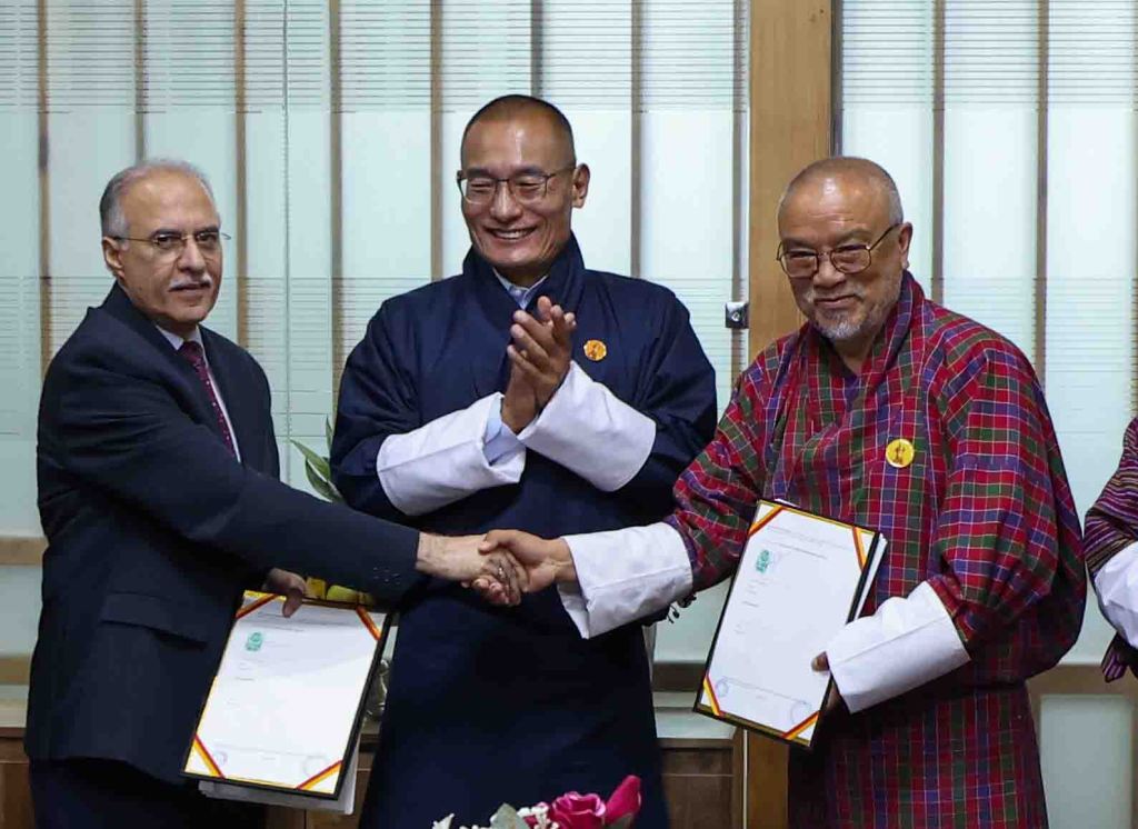 Adani Power and Druk Green Power to set up the 770 MW Hydropower Project in Bhutan